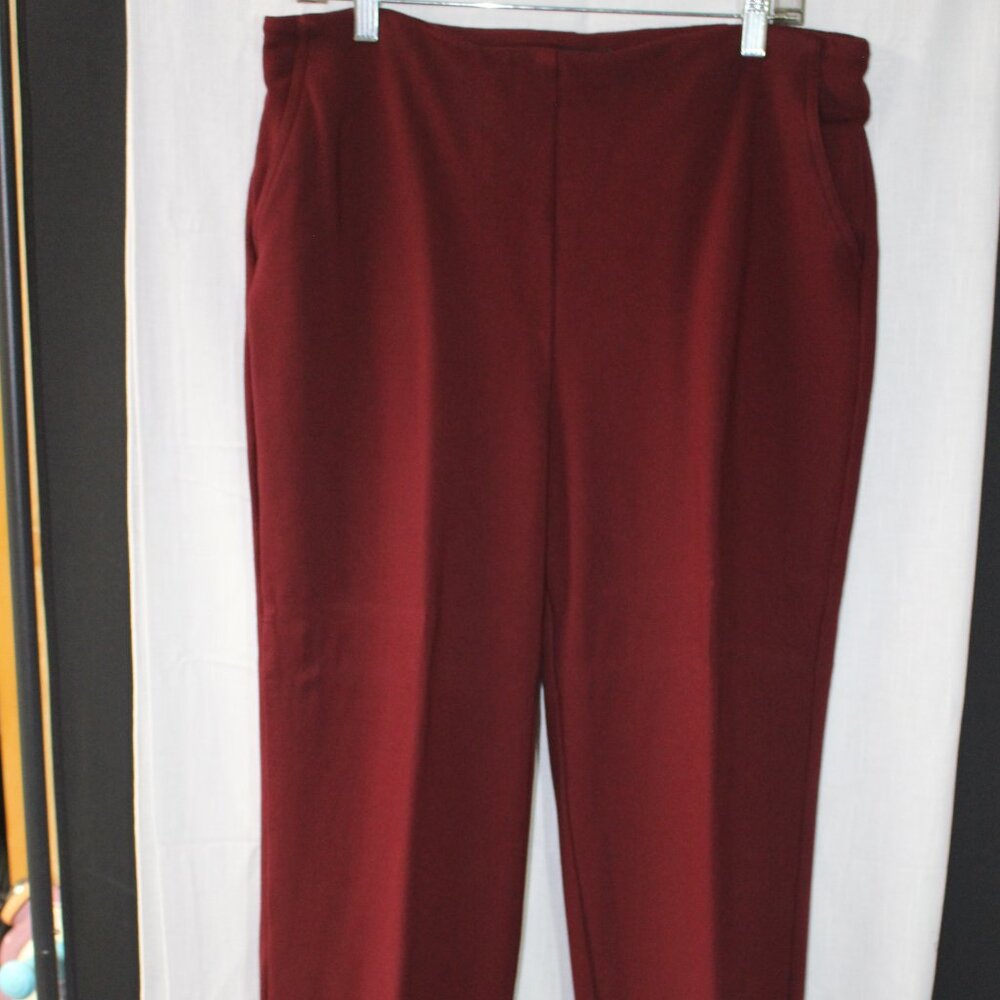 Maison d'Amelie burgundy dress pants, size large